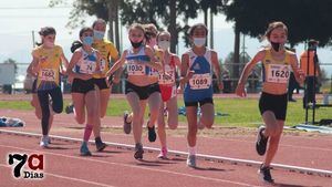 FOTOS Intensa jornada para los Sub10 y Sub12 en la pista de atletismo