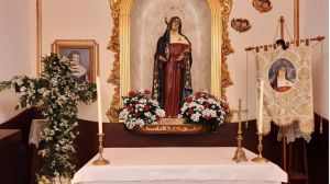 La ermita de la Virgen de los Dolores se abre a sus vecinos los viernes