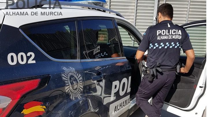 La Policía Local arresta a un hombre de 31 años por violencia de genero