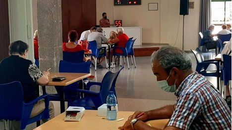 FOTOS Vuelve el bingo en el Centro de Mayores de la Cubana
