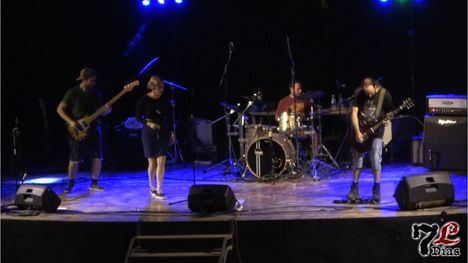 VÍDEO El grupo Tormø abre la noche de música joven en Librilla