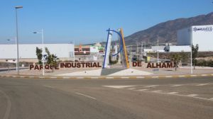 Hallan sin vida a un camionero en el parque industrial