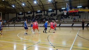 Los Pololos caen en el 'derbi' con CB Totana (63-67)