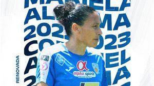 El Alhama CF ElPozo renueva a Mariela Coronel