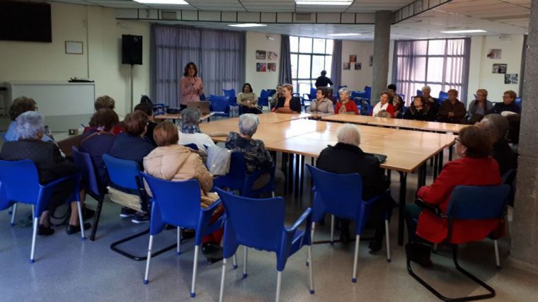 Los mayores se forman sobre la toma de decisiones cada día