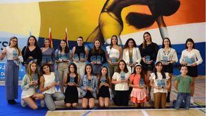 FOT. Las sirenas del Club Sincro Alhama, premiadas