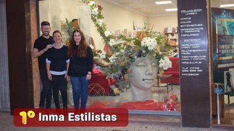 V/F El escaparate de Inma Estilistas gana el 1º premio del concurso