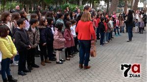 VÍDEO Los coros infantiles actúan para los mayores de la Residencia