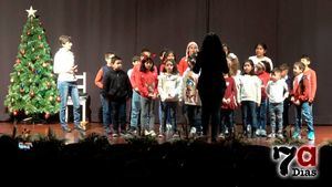 VÍDEO Los coros infantiles llenan de Navidad la Casa de Cultura