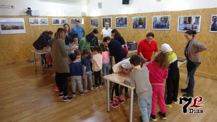 VÍD. Galletas, cordiales y tortas de recao para endulzar la navidad