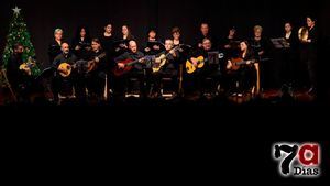 El Grupo Folklórico Villa de Alhama llena de Navidad la Casa de Cultura