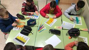 FOT. Un centenar de niños disfruta de la Escuela de Navidad de Librilla