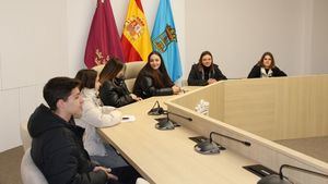 FOT. Estudiantes franceses visitan Alhama de Murcia