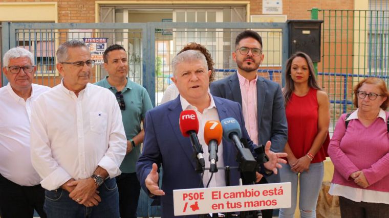 Vélez aumentará la inversión en educación hasta el 5% del PIB regional