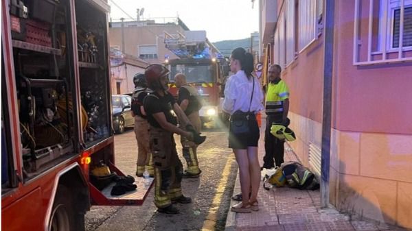 El Ayuntamiento agradece la rápida intervención en el incendio de la calle Numancia