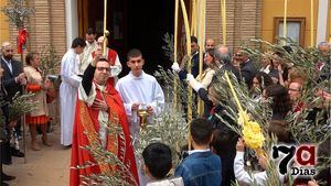 La bendición de ramos reúne a una multitud en la Concepción