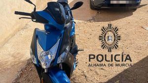 La Policía Local localiza con ayuda de un vecino una moto robada