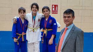 Dos oros, dos platas y un bronce para Alhama en el Regional de Judo