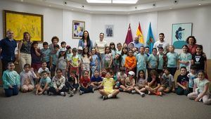 Visita de alumnos del CEIP Antonio Machado al Ayuntamiento