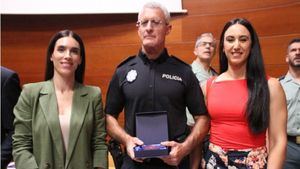 La Vuelta a la Región homenajea a las Policías Locales y Guardia Civil