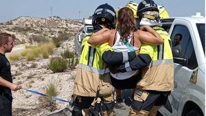 Rescatan a una mujer herida al caer por un terraplén en Molina