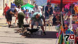 Las migas reúnen a familiares y amigos en el Barrio de los Dolores