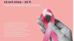 Lazo rosa de la AECC en Librilla por el Día del Cáncer de Mama