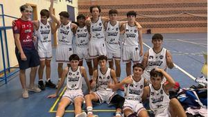 El Cadete La Almazara venció a pesar de los altibajos en el juego