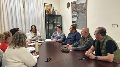 Reunión para reforzar en las pedanías los servicios municipales
