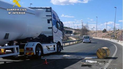 Investigan el accidente de un camión que salió de Alhama hacia Lugo