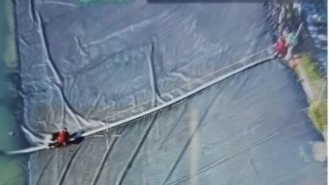 Un hombre de 57 años, rescatado de una balsa de riego en Mazarrón