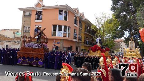 Cálido Encuentro de las cinco cofradías en la calle de la Amargura