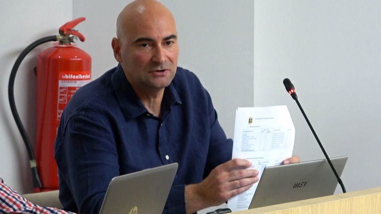 Sibina: 'He defendido lo que considero justo y beneficioso para los vecinos de Alhama'
