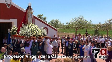 Las Cañadas celebra su día grande con la procesión de la Virgen de la Cabeza