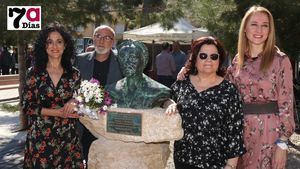 VÍDEO/FOTOS Emotivo homenaje a la eterna Isabelica, la Comadrona