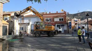 Derribo de locales municipales de La Concepción