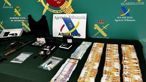 Desmantelan en Librilla una banda que cargaba droga en camiones para enviarla a Europa