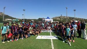 Eva Navarro visita Yecla para participar en un clinic deportivo con la Fundación Primafrio