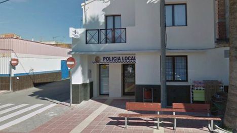 Atrapados por la Policía Local de Librilla tirando escombros a la rambla