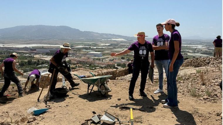 R. Sánchez: 'El campo de trabajo permite participar en el estudio del patrimonio'