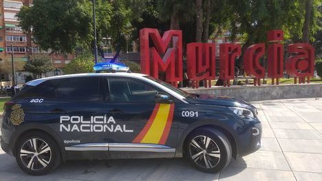 Desarticulan una banda dirigida desde Alhama de compra ilícita de móviles de alta gama