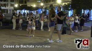 Animada noche de bachata con las clases de la Peña Trakas