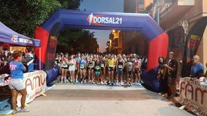 La alhameña Elena Romero gana la Carrera Popular Nocturna Villa de Librilla