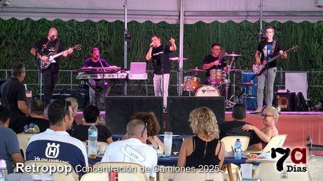 La II Concentración de Camiones cierra con la música de Retropop