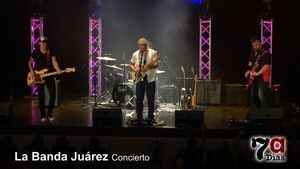 La Banda Juárez hace vibrar al público en el Teatro Velasco