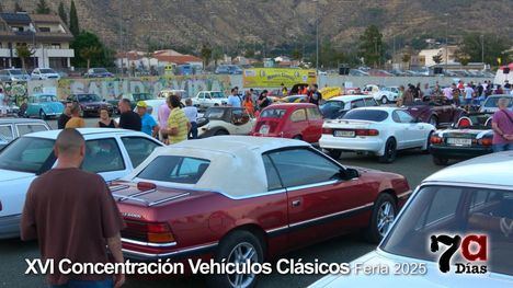 Motors Classic Alhama llena el Recinto Ferial de público y de joyas de dos y cuatro ruedas