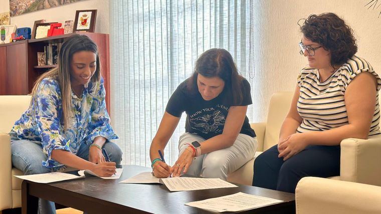 Convenio con el Grupo Coros y Danzas Virgen del Rosario