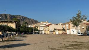 Refuerzo de la limpieza en medio centenar de solares del municipio
