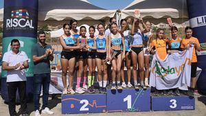 Atletas Sub10 y Sub14 de Alhama, plata en el Cto. Regional de Cross