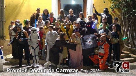 El Halcón Milenario de Trakas gana el concurso de carrozas de la Feria